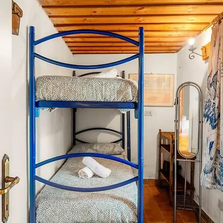 Hébergement de vacances 5 Min From The Sea - Jacuzzi Garden Parking Wifi