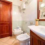 5 Min From The Sea - Jacuzzi Garden Parking Wifi *