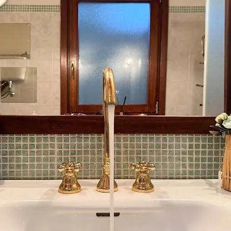 5 Min From The Sea - Jacuzzi Garden Parking Wifi Holiday home *