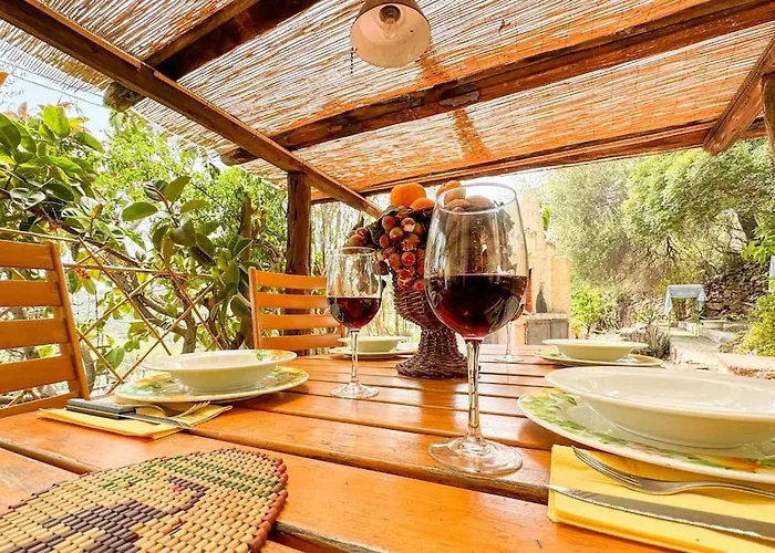 5 Min From The Sea - Jacuzzi Garden Parking Wifi بيت للعطل